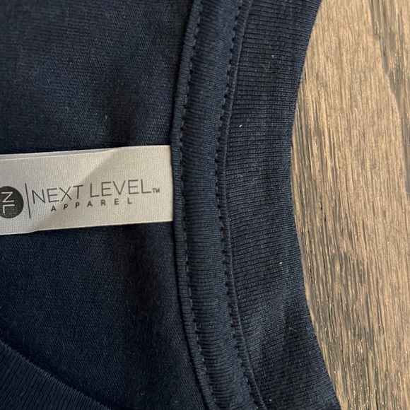 Brand New - Original E.Lize’ Design E.Lize’ T-Shirt - Picture 8 of 10